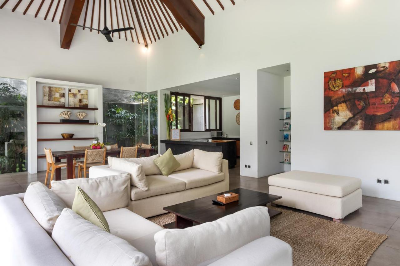 Villa Alice By Villa Finder Seminyak Exterior foto